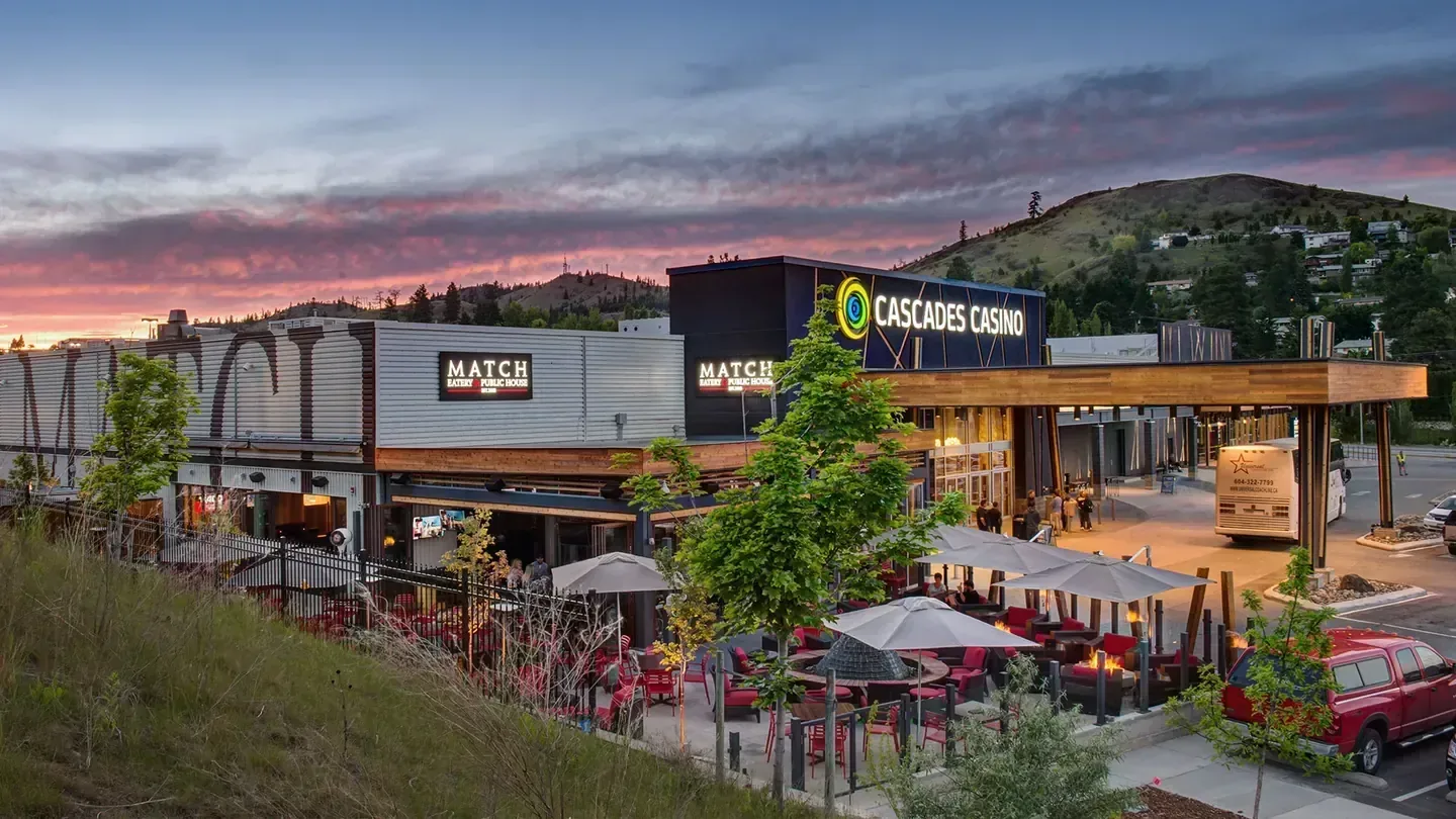 Cascades Casino, Langley - the casino hotel in the city of Langley